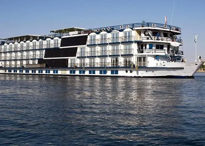 Monica Nile Cruise